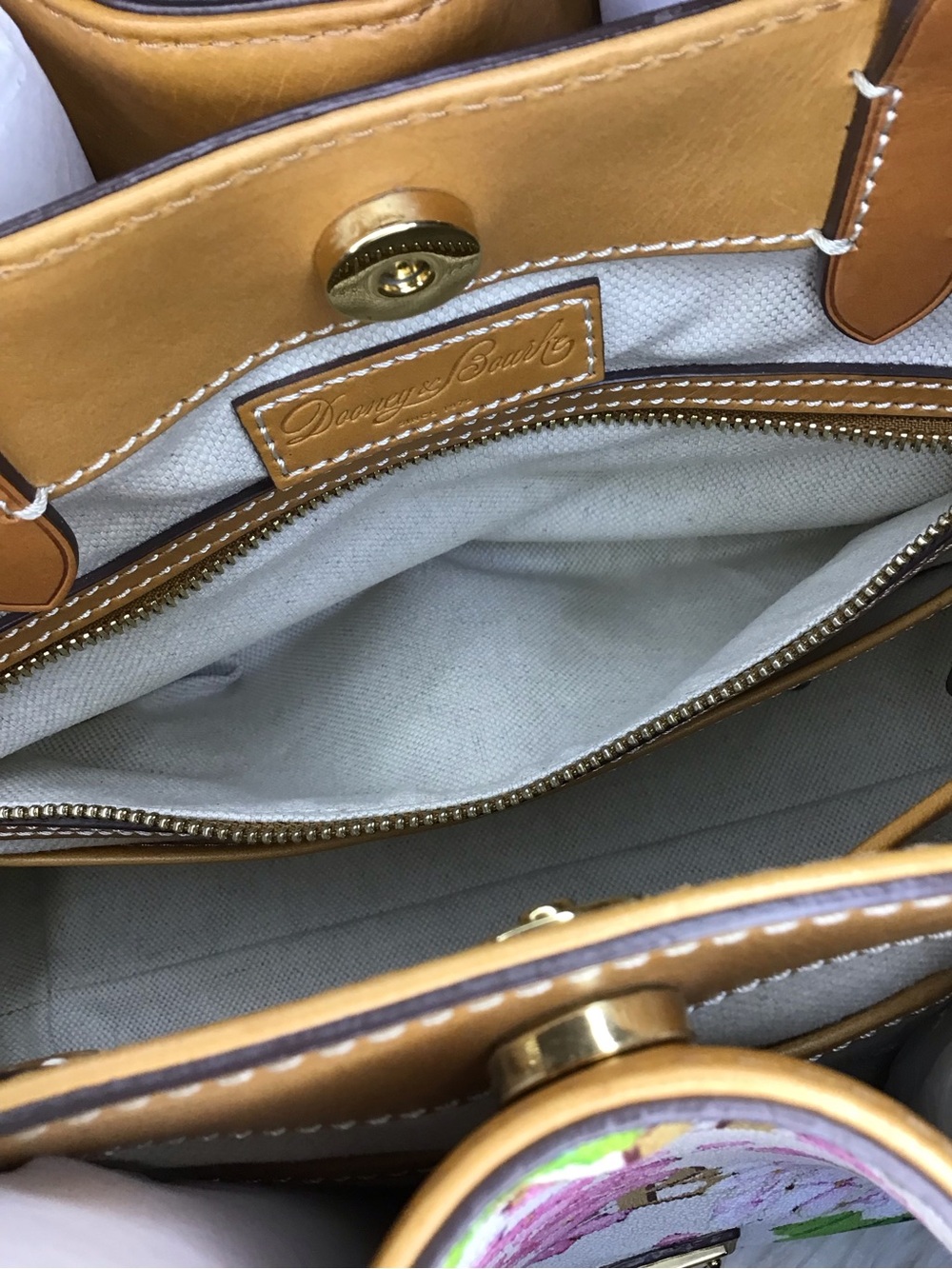 Dooney hydrangea monogram floral satchel Brenna - Picture 13 of 15